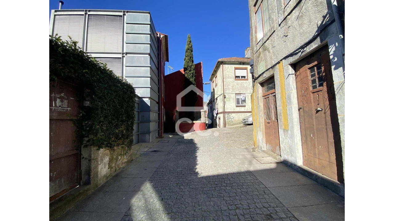 Prédio para Venda em Lordelo do Ouro e Massarelos Foto 26