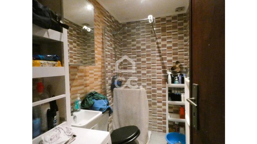 Prédio para Venda em Lordelo do Ouro e Massarelos Foto 20