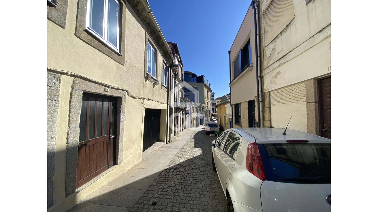 Prédio para Venda em Lordelo do Ouro e Massarelos Foto 27