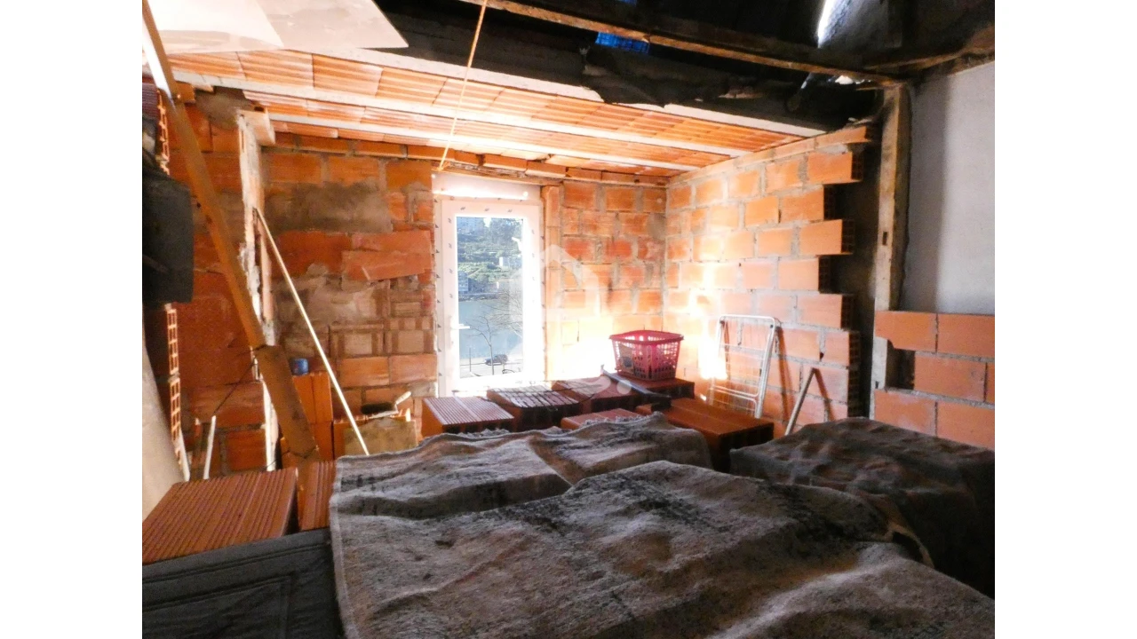 Prédio para Venda em Lordelo do Ouro e Massarelos Foto 16