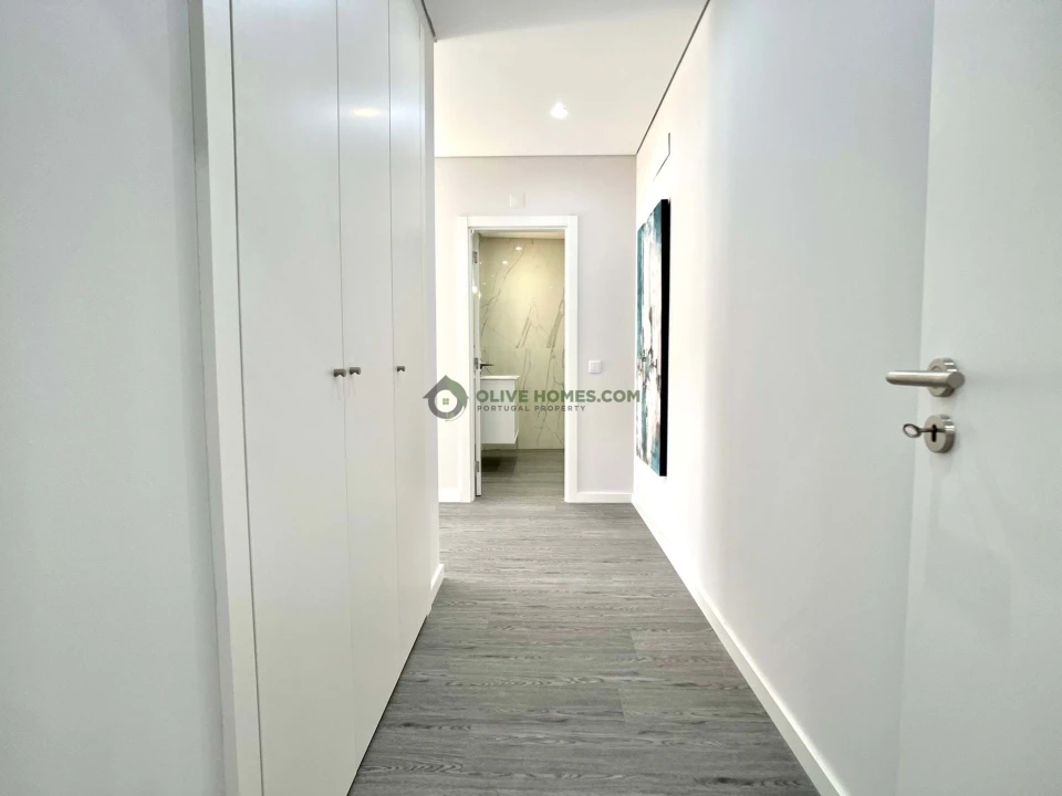 Apartamento T3 para Venda em Olhão Foto 13