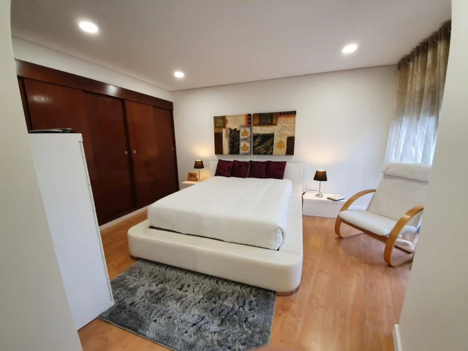 Apartamento T4 para Venda em Baltar Foto 4