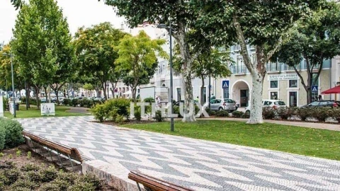 Prédio para Venda em União das Freguesias de Setúbal