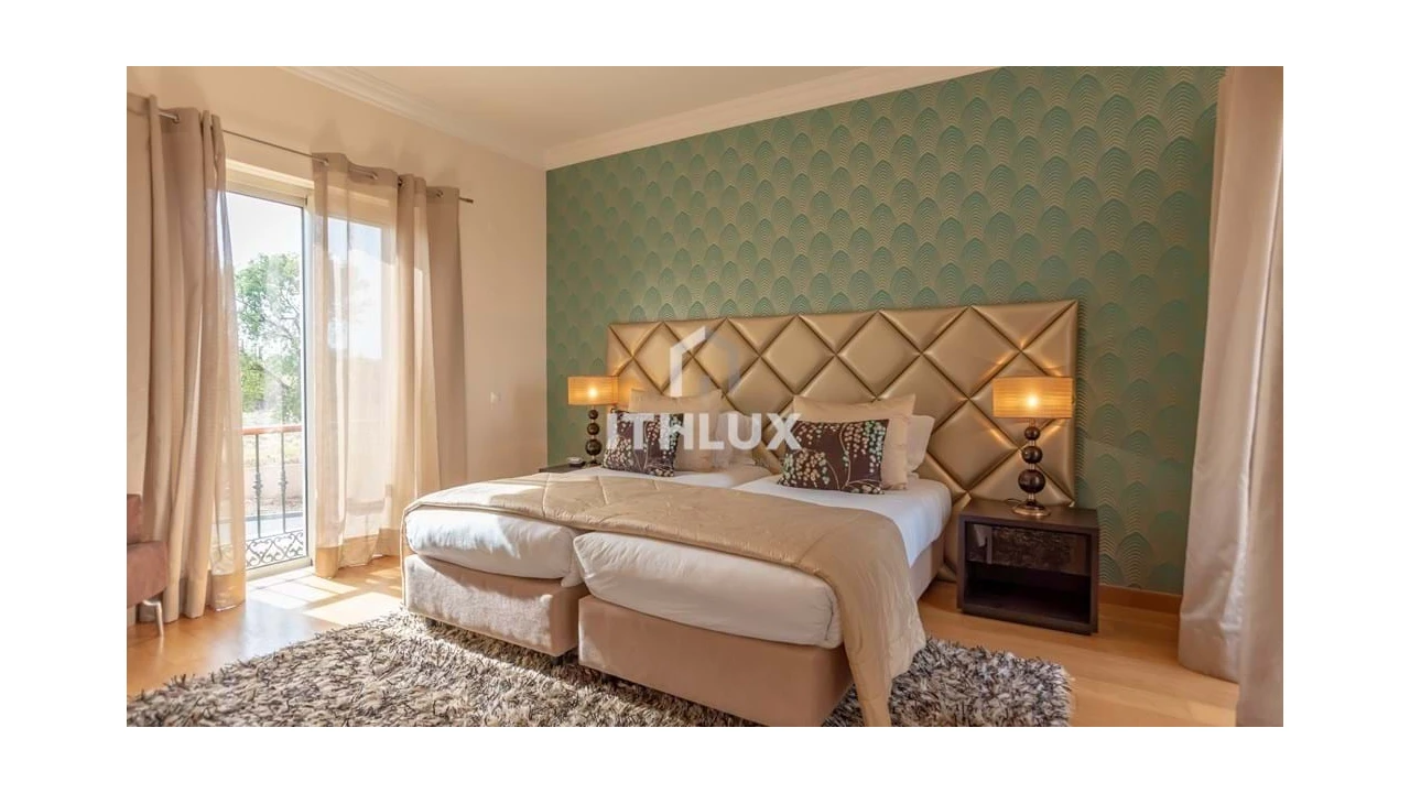 Moradia T4 para Venda em Vila Nova de Cacela Foto 11