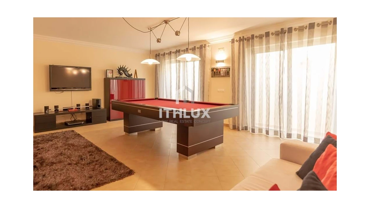 Moradia T4 para Venda em Vila Nova de Cacela Foto 12