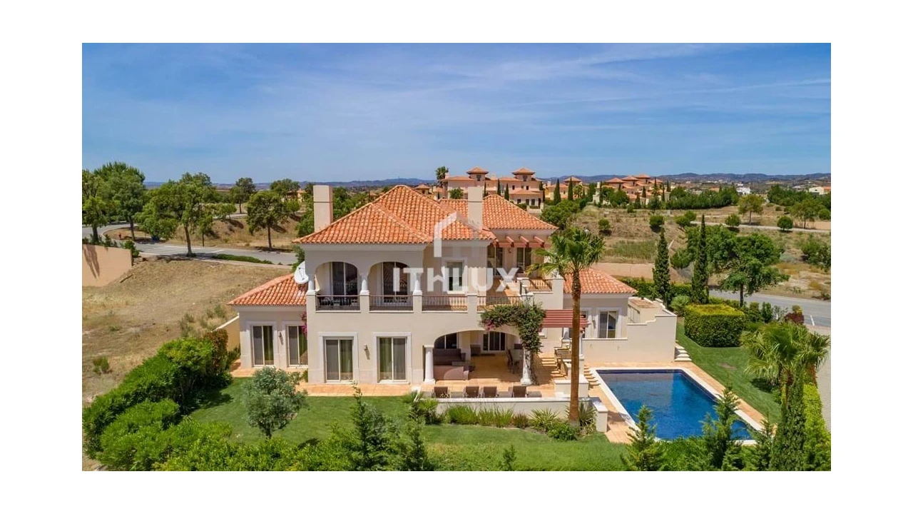 Moradia T4 para Venda em Vila Nova de Cacela Foto 1