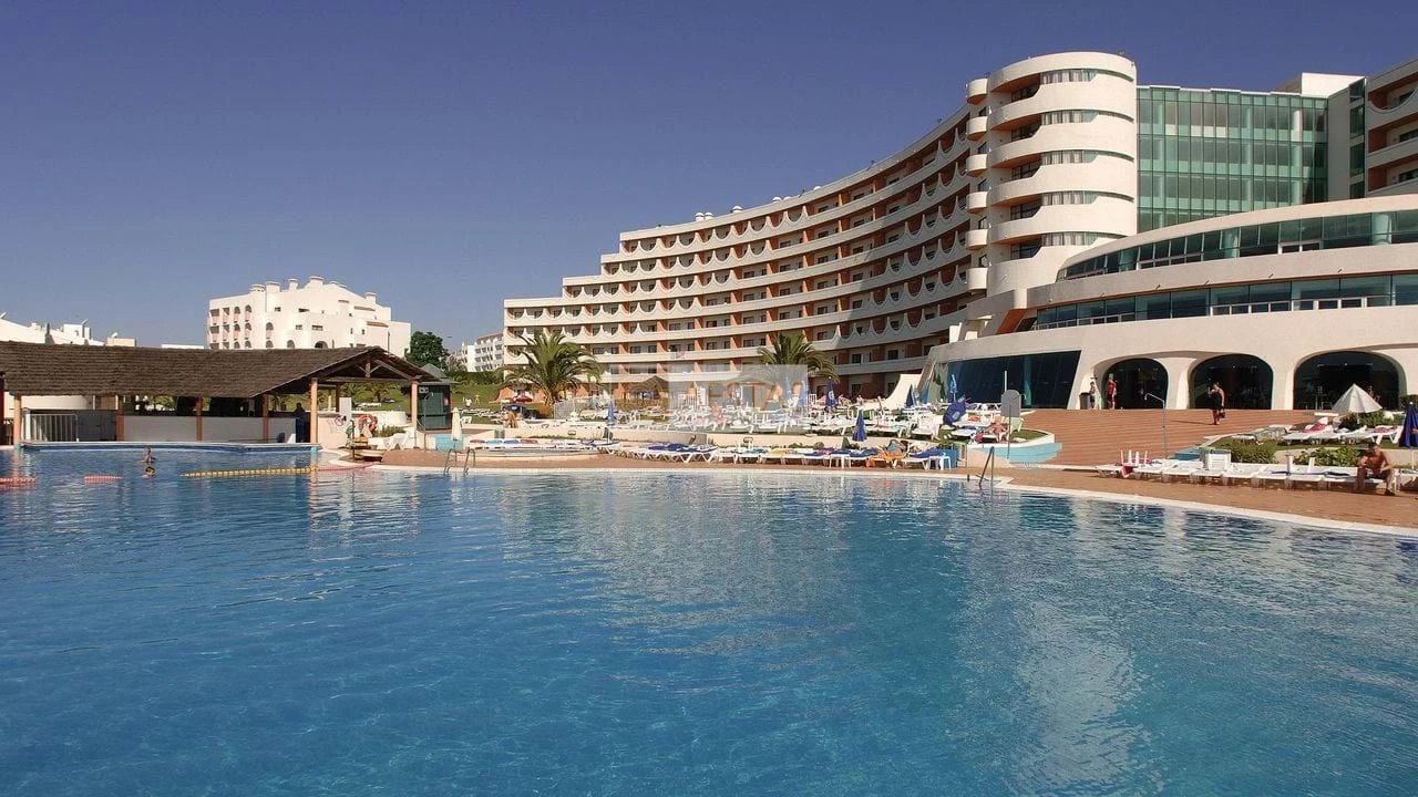 Apartamento T1 para Venda em Albufeira e Olhos de Água Foto 1