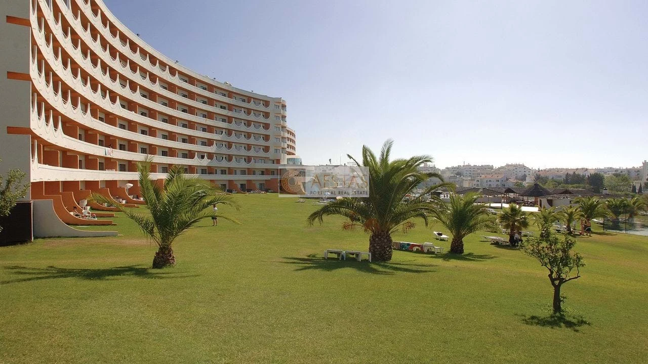 Apartamento T1 para Venda em Albufeira e Olhos de Água Foto 2
