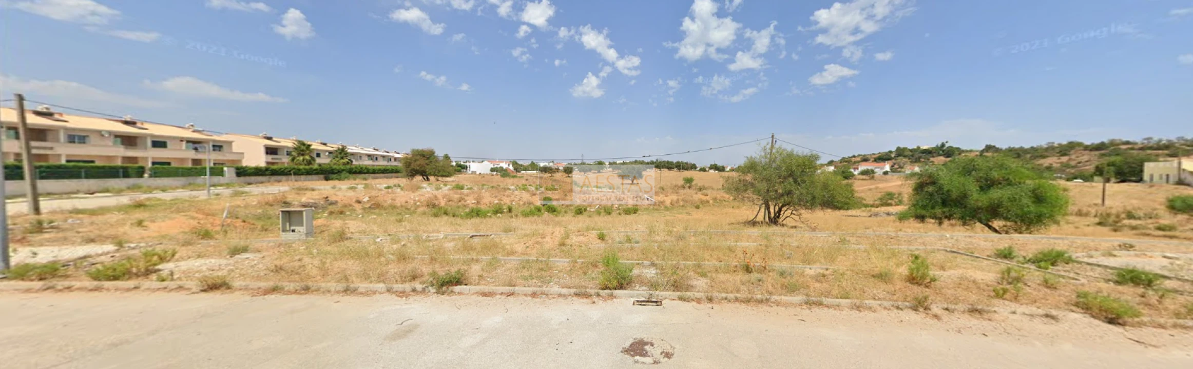 Terreno para Venda em Albufeira e Olhos de Água Foto 1