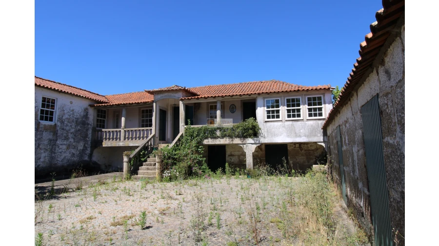 Quinta T5 para Venda em Santa Maria de Sardoura Foto 38