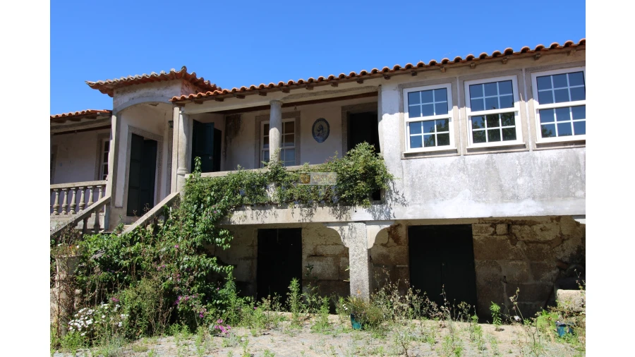 Quinta T5 para Venda em Santa Maria de Sardoura