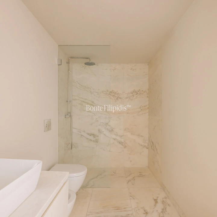 Apartamento T3 para Venda em Santo António Foto 17