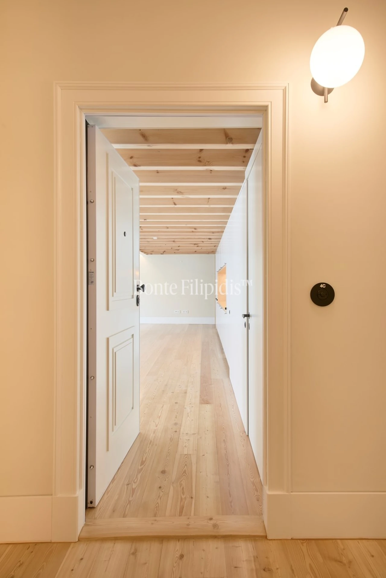 Apartamento T1 para Venda em Santo António Foto 31
