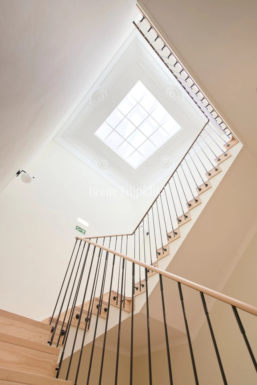 Apartamento T1 para Venda em Santo António Foto 52