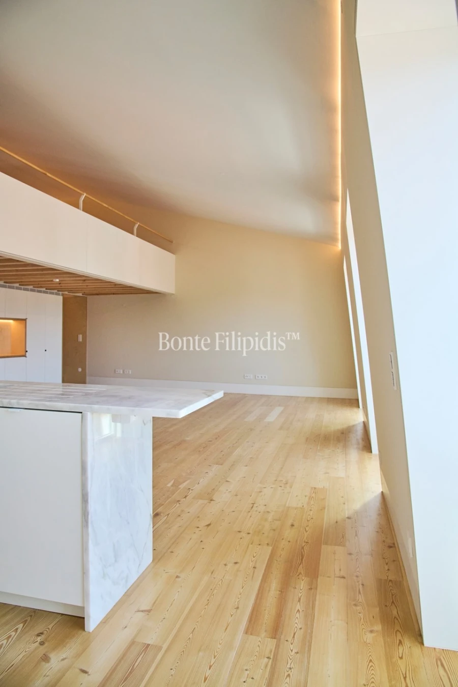Apartamento T1 para Venda em Santo António Foto 14