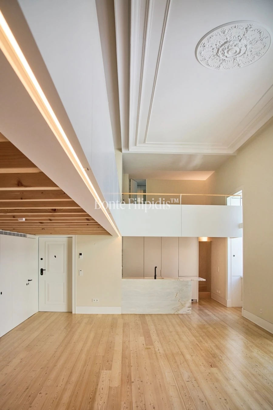 Apartamento T1 para Venda em Santo António Foto 24
