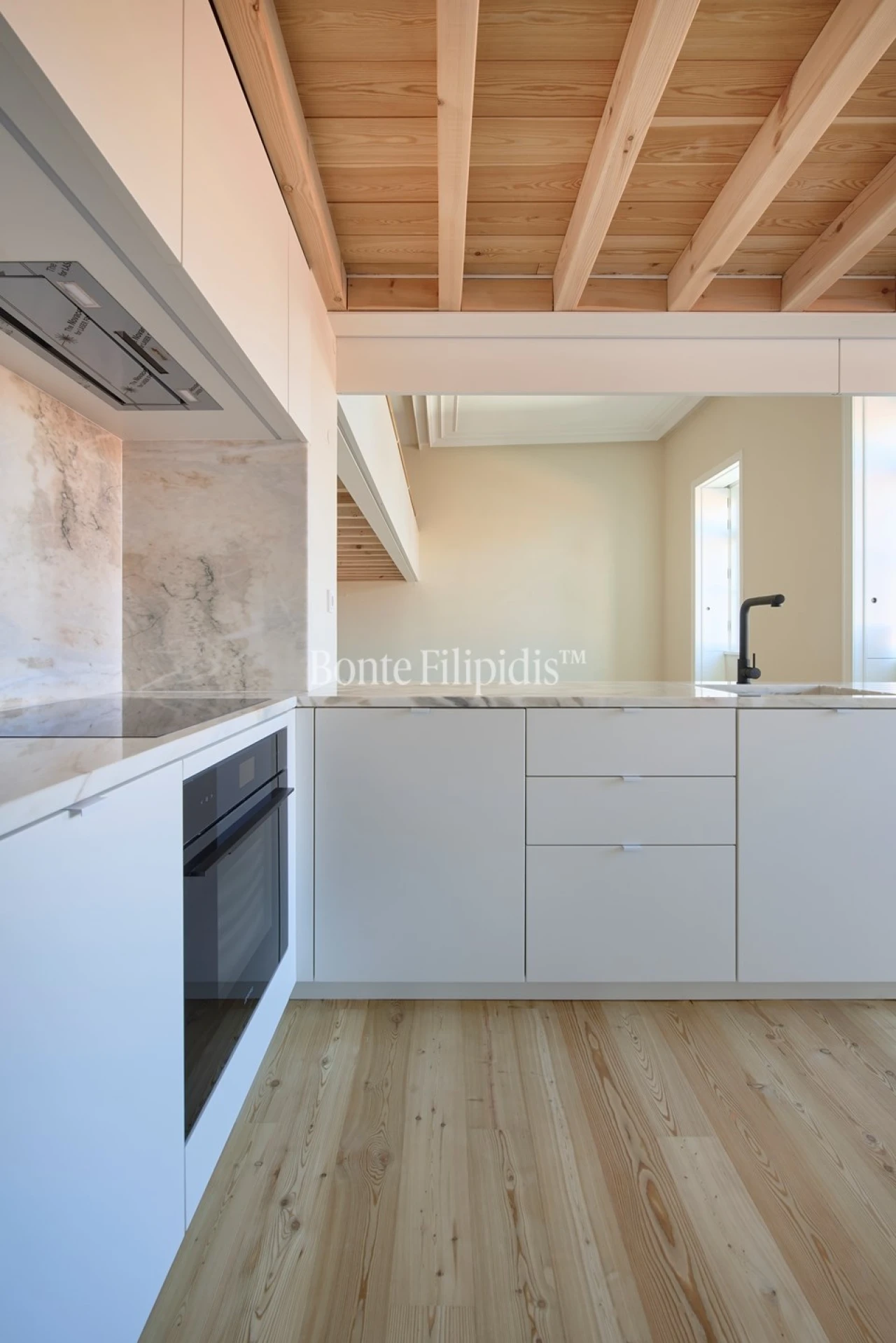 Apartamento T2 para Venda em Santo António Foto 39