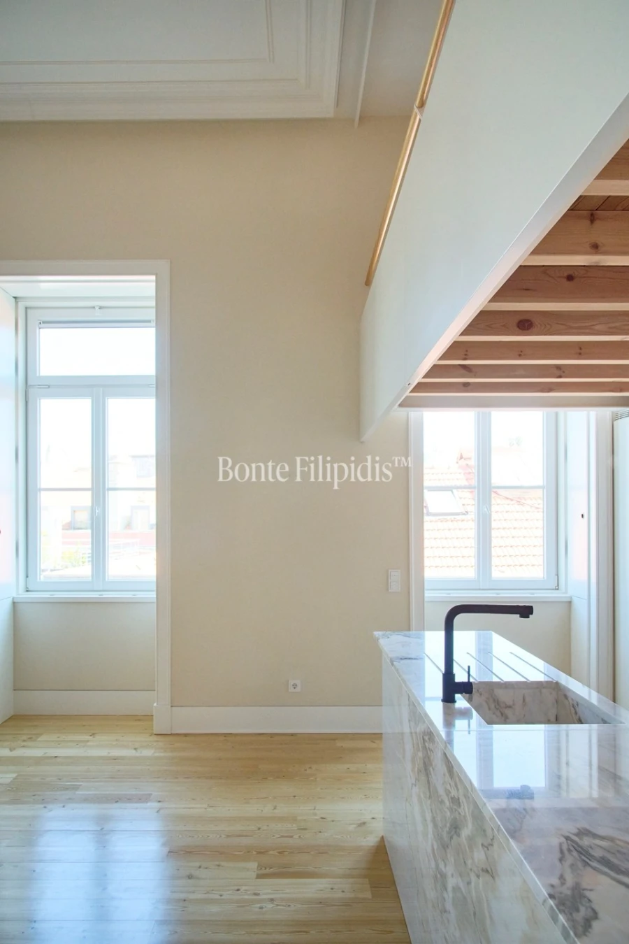 Apartamento T2 para Venda em Santo António Foto 20