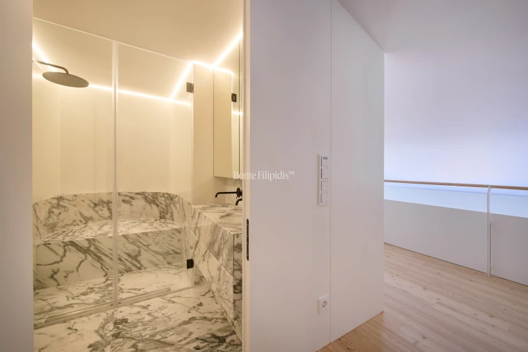 Apartamento T2 para Venda em Santo António Foto 34