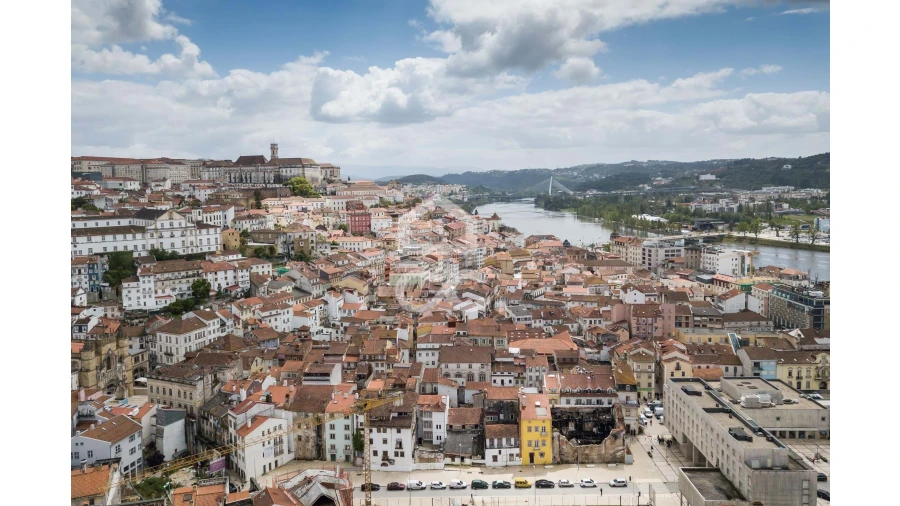 Negócio para Venda em Sé Nova, Santa Cruz, Almedina e São Bartolomeu Foto 4