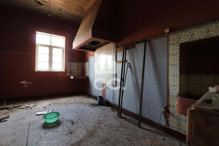 Prédio para Venda em Sé Nova, Santa Cruz, Almedina e São Bartolomeu Foto 19