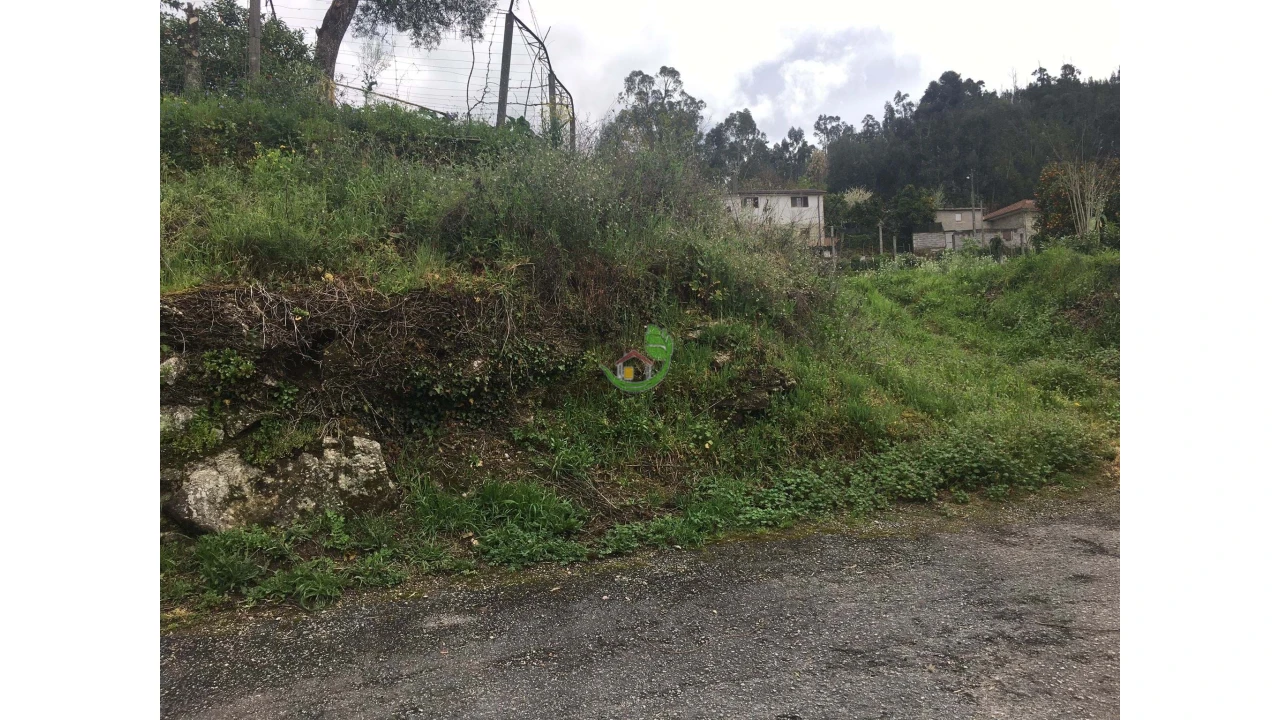 Terreno para Venda em Ponte da Barca, V.N. Muía, Paço Vedro Magalhães Foto 2