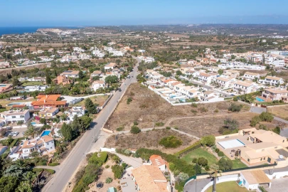 Terreno para Venda em Lagos (São Sebastião e Santa Maria)