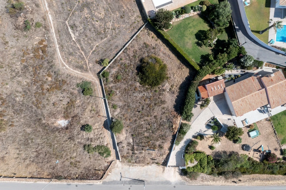 Terreno para Venda em Lagos (São Sebastião e Santa Maria) Foto 3
