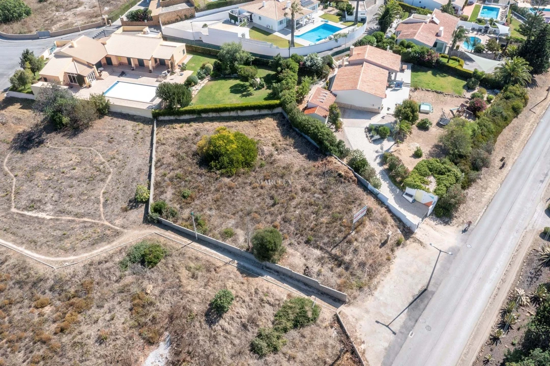 Terreno para Venda em Lagos (São Sebastião e Santa Maria) Foto 4