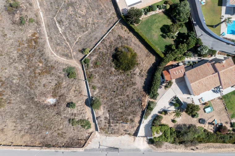 Terreno para Venda em Lagos (São Sebastião e Santa Maria) Foto 3