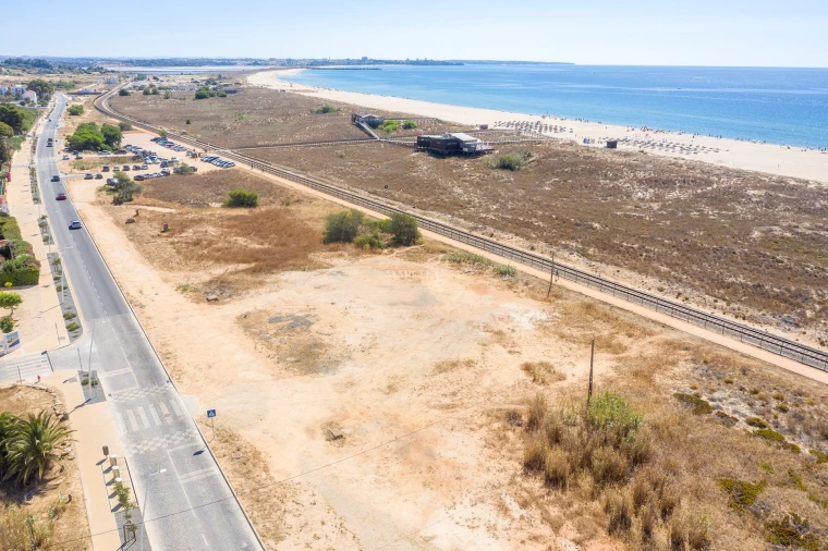 Terreno para Venda em Lagos (São Sebastião e Santa Maria)