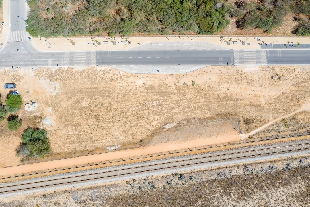 Terreno para Venda em Lagos (São Sebastião e Santa Maria) Foto 4