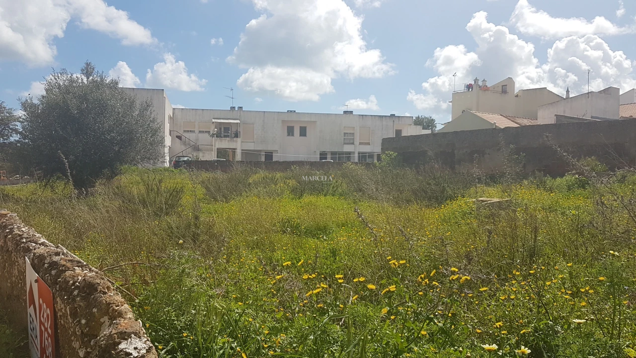 Terreno para Venda em Odiaxere Foto 7