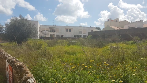 Terreno para Venda em Odiaxere