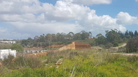 Terreno para Venda em Odiaxere
