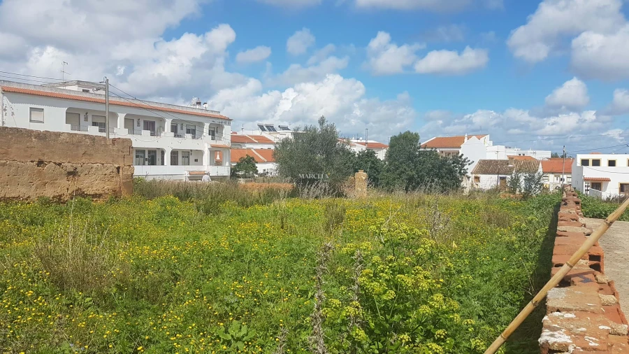 Terreno para Venda em Odiaxere Foto 2