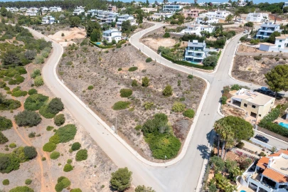 Terreno para Venda em Vila do Bispo e Raposeira
