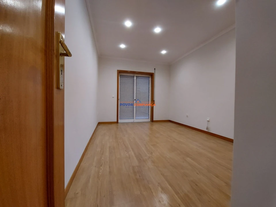 Apartamento T2 para Venda em Póvoa de Varzim, Beiriz e Argivai Foto 10