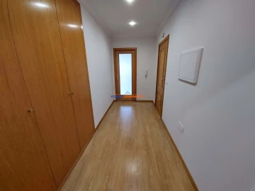 Apartamento T2 para Venda em Póvoa de Varzim, Beiriz e Argivai