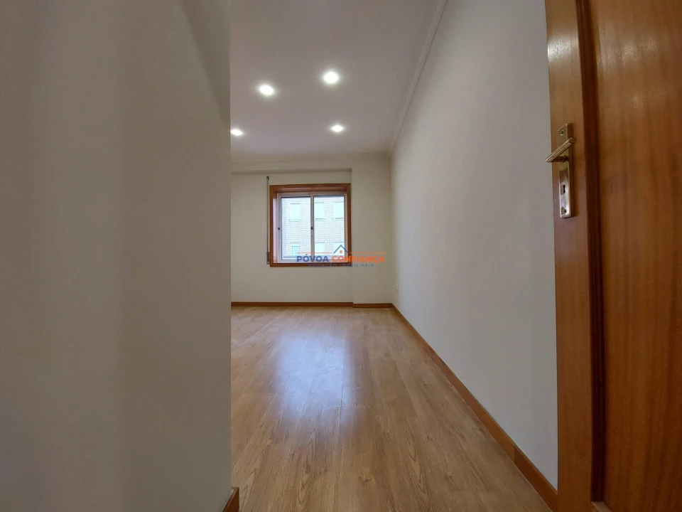 Apartamento T2 para Venda em Póvoa de Varzim, Beiriz e Argivai Foto 13