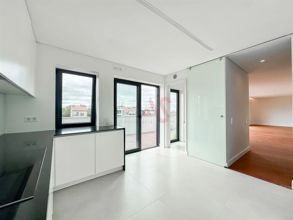 Apartamento T4 para Arrendamento em Matosinhos e Leça da Palmeira Foto 5