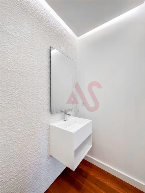 Apartamento T4 para Arrendamento em Matosinhos e Leça da Palmeira