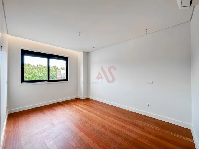 Apartamento T4 para Arrendamento em Matosinhos e Leça da Palmeira Foto 21