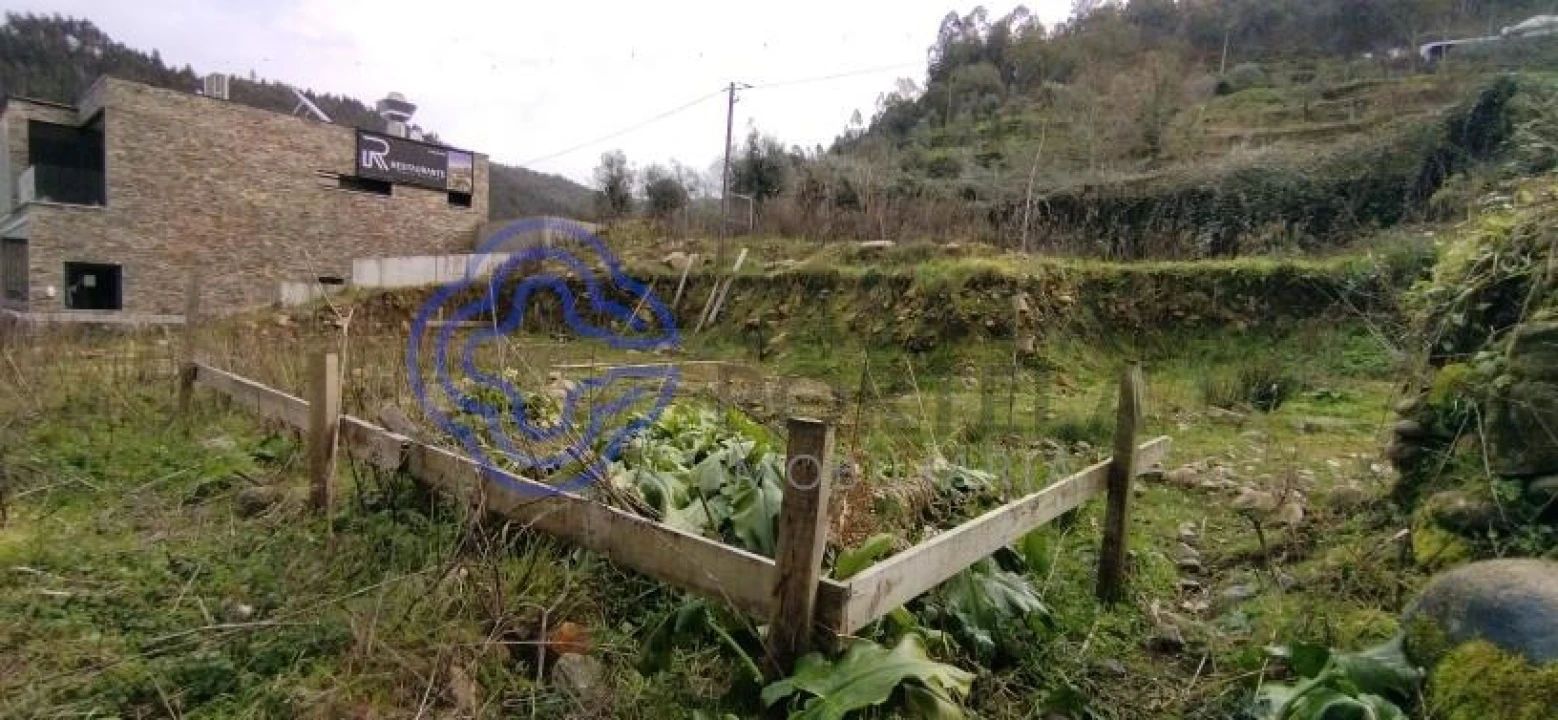 Terreno para Venda em Canelas e Espiunca Foto 22