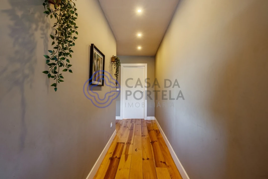 Moradia T5 para Venda em Gondomar (São Cosme), Valbom e Jovim Foto 24