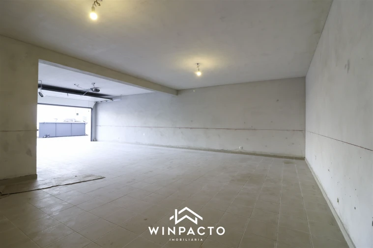 Moradia T4 para Venda em Seia, São Romão e Lapa dos Dinheiros Foto 48