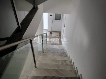 Moradia T5 para Venda em Orgens