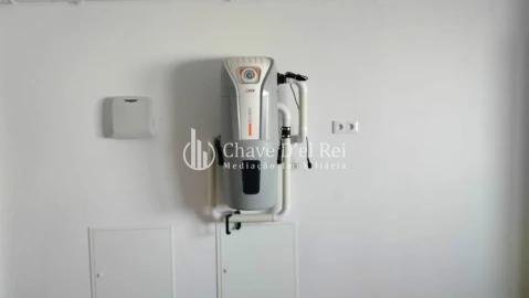 Moradia T5 para Venda em Orgens