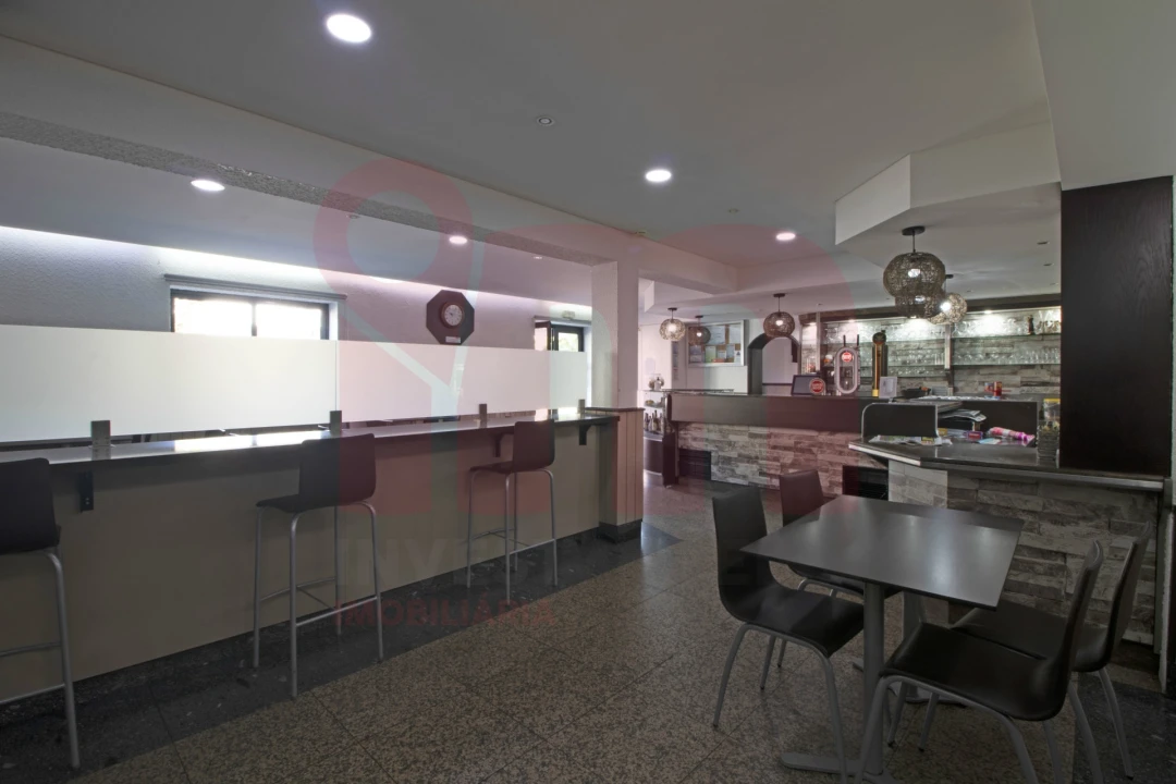 Negócio para Arrendamento em Moreira de Conegos Foto 4