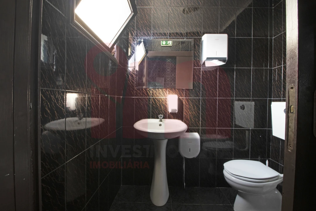 Negócio para Arrendamento em Moreira de Conegos Foto 6